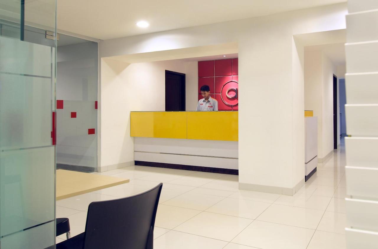 Amaris Hotel Mangga Besar Jakarta Exterior photo