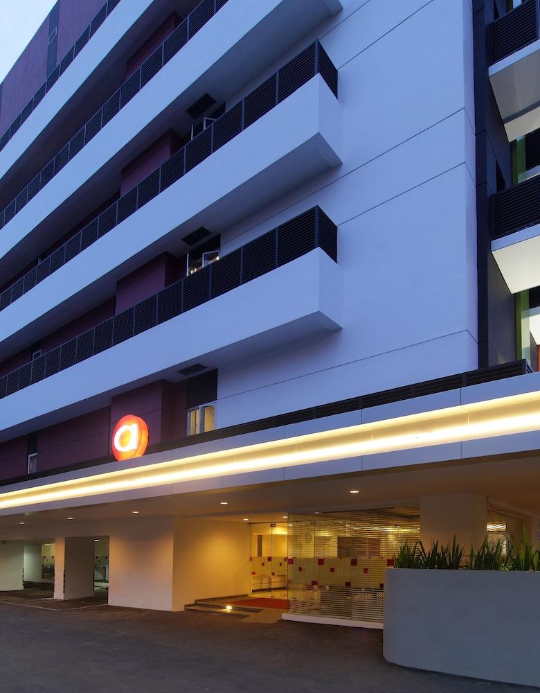 Amaris Hotel Mangga Besar Jakarta Exterior photo